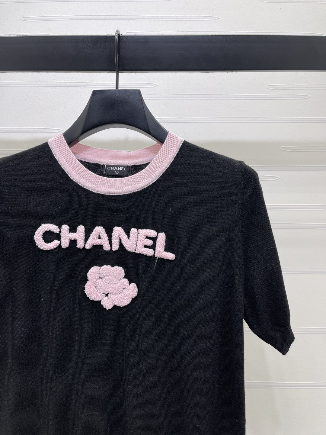 Women's short sleeves
